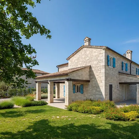 Grando Ii By Interhome Vikendica Mofardini