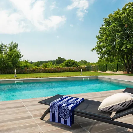 Holiday home Grando Ii By Interhome