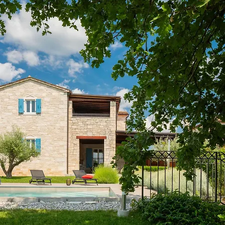 Holiday home Grando Ii By Interhome