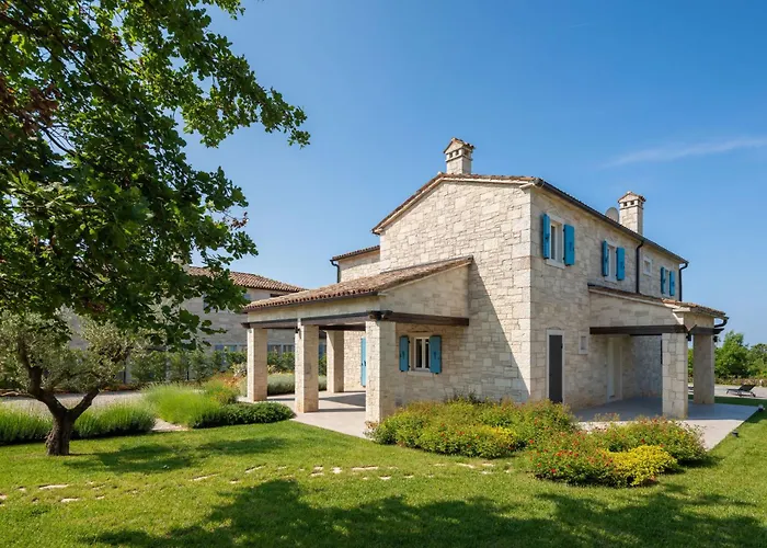 Grando Ii By Interhome Vikendica Mofardini