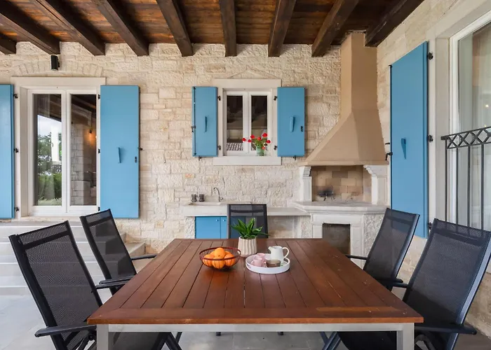 Vikendica Grando Ii By Interhome Mofardini